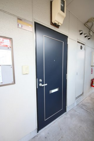 メルベーユHAJIの玄関