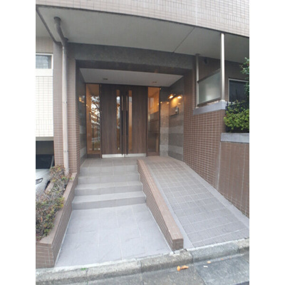 【エントランス】 | ラグジュアリーアパートメント目黒東山