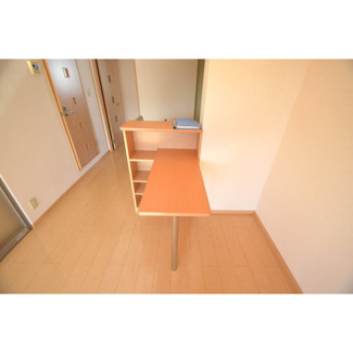 【その他】 | エスポワール川田Ｂ | カウンターテーブル