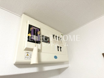  | アイリス若松