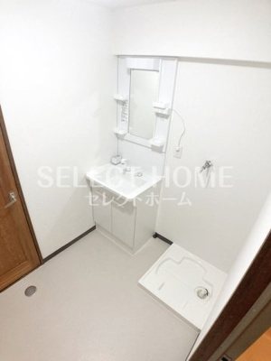  | アイリス若松