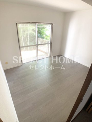  | アイリス若松