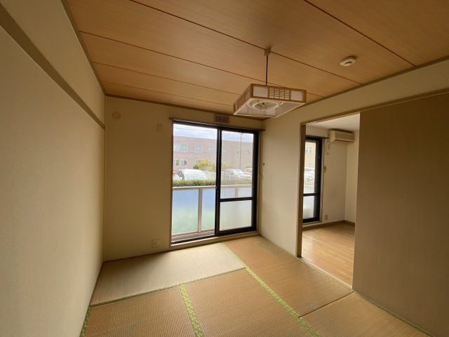 シティセンターハイツA棟の和室