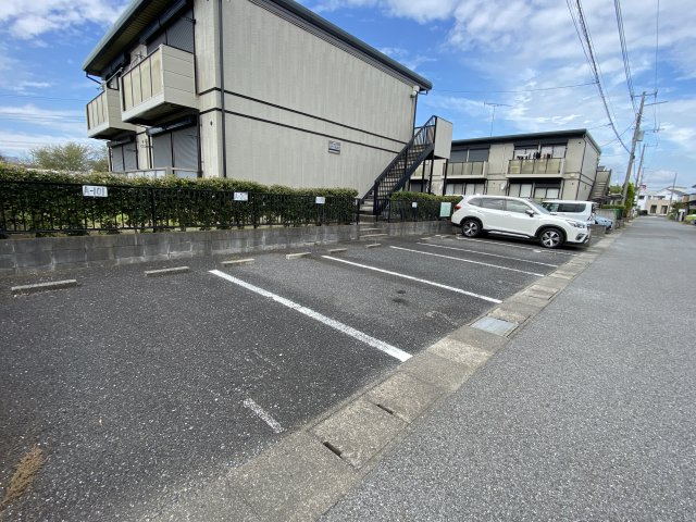 シティセンターハイツA棟の駐車場