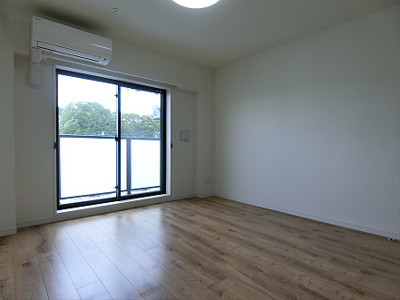 【寝室】 | Refays XEBEC西永福