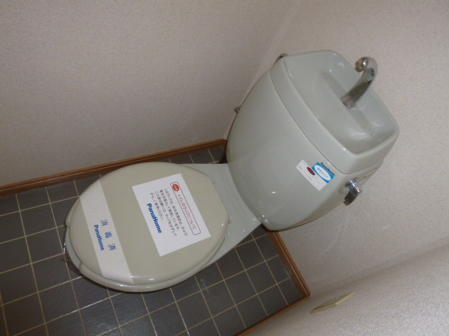 倉敷市福田町古新田のアパートのトイレ