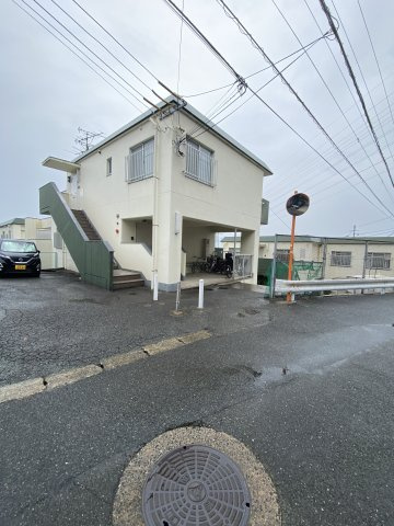 若宮ハイツの外観