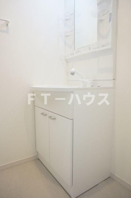 グレイス大久保の独立洗面台