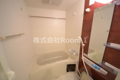【浴室】 | セレニテ堺筋本町プリエ | 落ち着いた空間のお風呂です