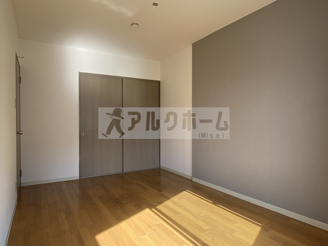 サンメイトの洋室