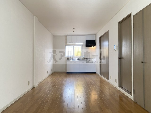 サンメイトの居間・リビング