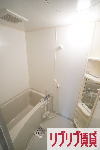 ノーベルパーク　１５の浴室