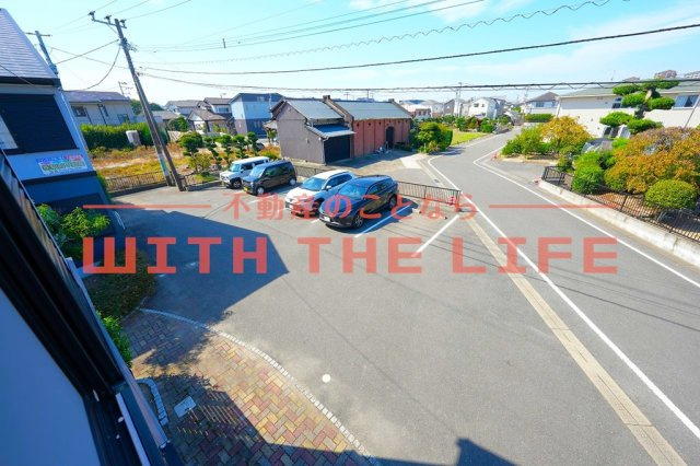 フォンテーヌ宮ノ陣Ⅰ【キャッシュバック対象物件】の駐車場|車をお持ちの方に嬉しい駐車場付きの物件です