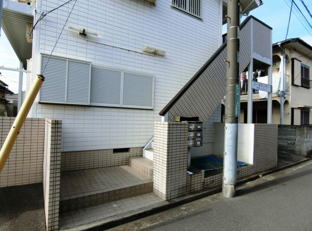 【エントランス】 | コーポサンサン