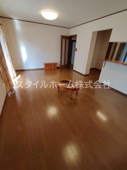 【居間・リビング】 | 豊川市赤坂町貸家