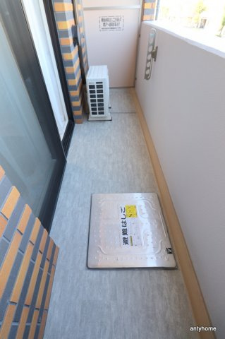 セイワパレス大今里　仲介手数料無料のバルコニー