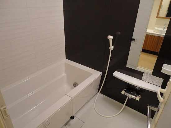 プライムメゾン南2条の浴室