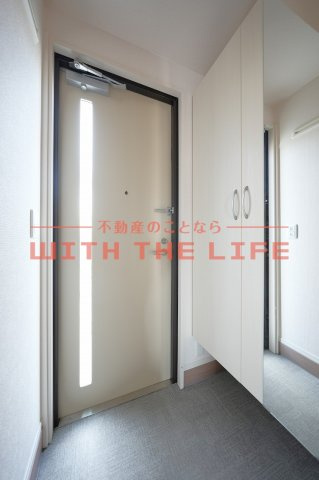 マハロ【キャッシュバック対象】の玄関|毎日通る玄関はこちらです