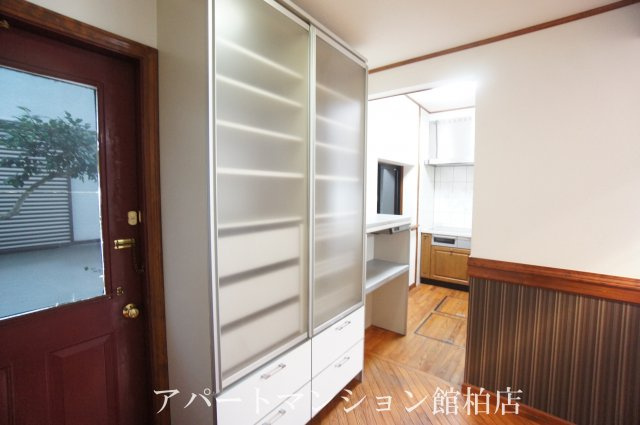 花野井戸建のキッチン