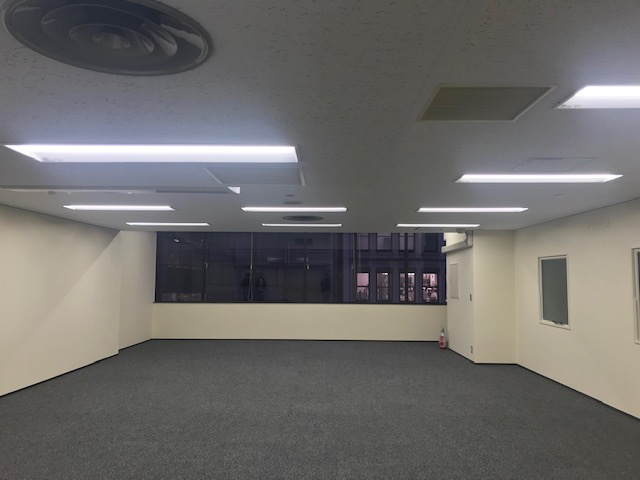 塚本素山ビル