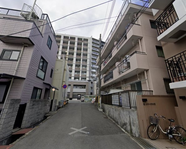 鹿ノ下マンションの外観