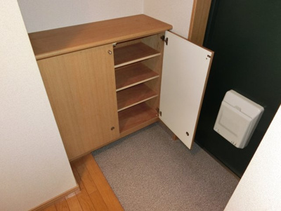【玄関】 | ルネッサ足原