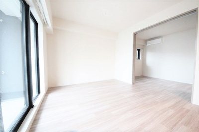 【居間・リビング】 | SK RESIDENCES SHINSAIBASHI