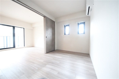 【洋室】 | SK RESIDENCES SHINSAIBASHI