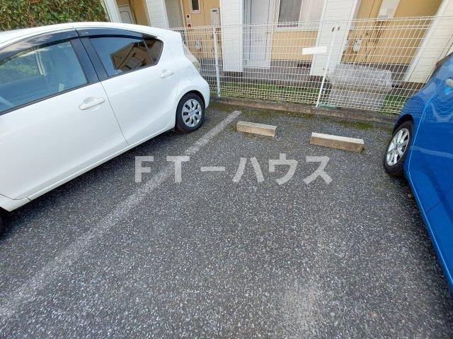 グレース田喜野井　Ⅰ番館の駐車場