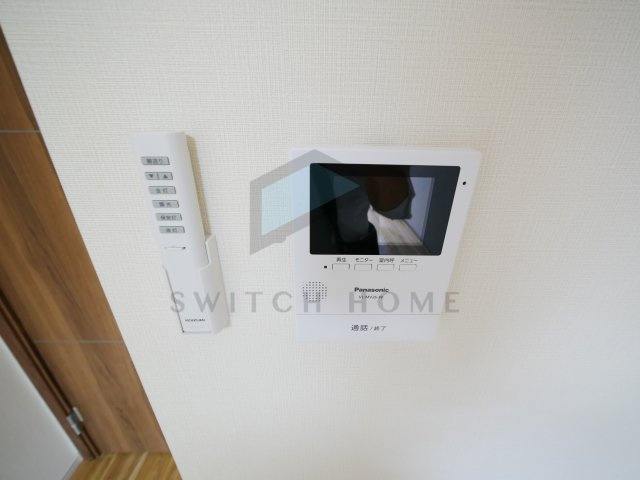 【設備】 | アクシア | TVモニタ付きインターフォンです