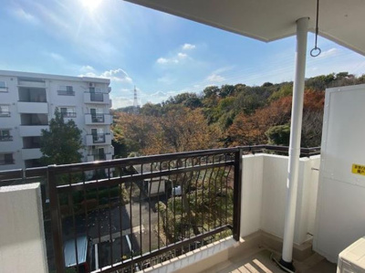 【展望】 | グリーンヒル鴨志田西２１号棟 | ３階部分からの眺望です。