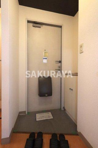 ラフォーレ福居2の玄関|2025年9月撮影。