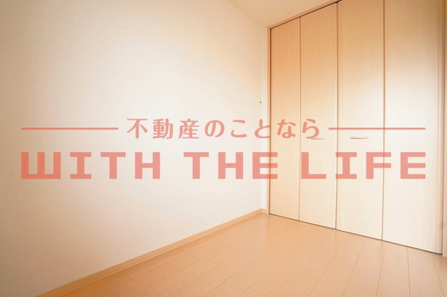 ミカハウスⅡ【10，000円キャッシュバック対象物件】の寝室|落ち着いた色調の寝室です