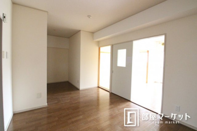 【居間・リビング】 | テミスガーデン | 同型タイプ