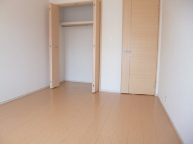 倉敷市広江１丁目のアパートの洋室