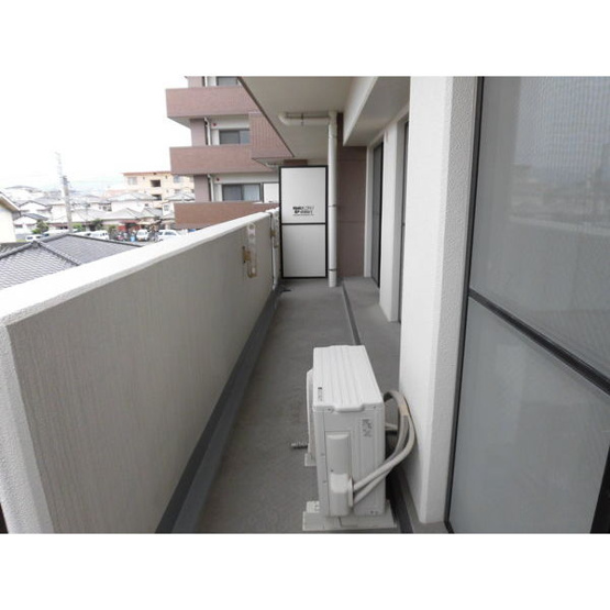 【バルコニー】 | ベルアージュ井尻