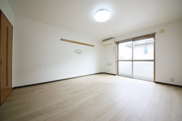 パル平和の内装