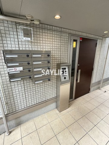 モメント　ブリーシュフルのエントランス