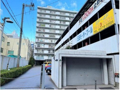 【外観】 | ルモン東梅田 | 地下鉄「中崎町」駅徒歩6分！
「大阪梅田」駅へも徒歩10分！