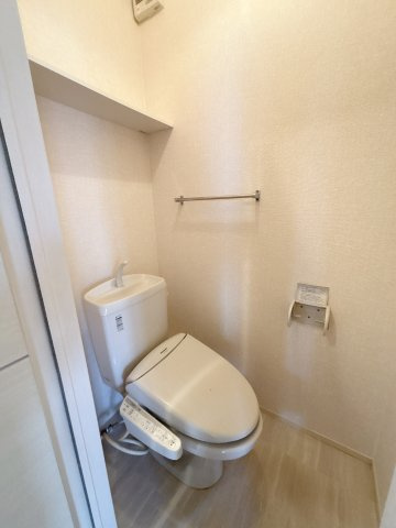 ファミール森西Aのトイレ