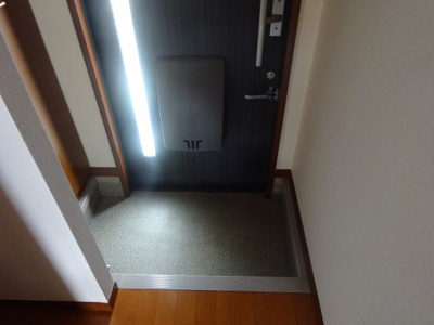 【玄関】 | シャーメゾン本山北町