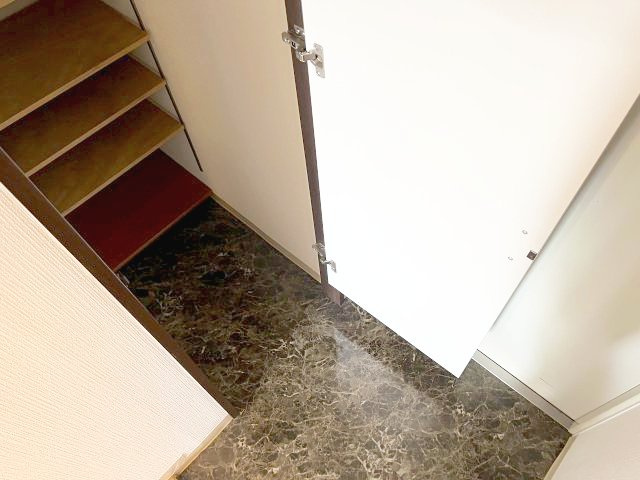 【玄関】 | L’ｓステューディオ岡本