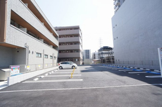 【駐車場】 | 駐車場５台まで相談可。
写真にはコインパーキングを含みます。