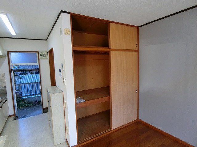 シャルムスズキVの収納