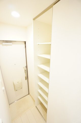 【収納】 | リブリ・CASA TRES | ※同物件・反転タイプの写真です。