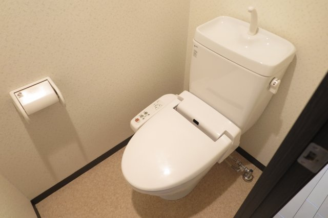 アドバンス難波南のトイレ