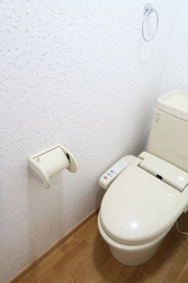 【トイレ】 | オレンジヒルズＪ1 | ゆったりとした空間のトイレです