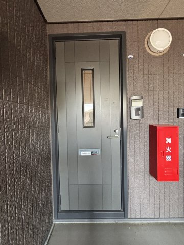 エポック・ヴィラ　B棟の玄関