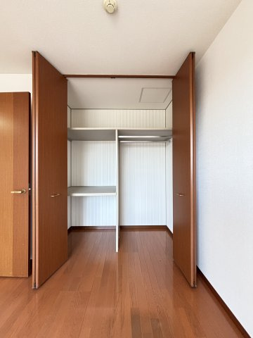 エポック・ヴィラ　B棟の収納