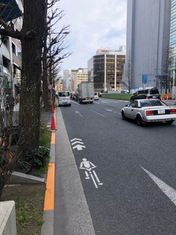 中央区日本橋３丁目の事務所の周辺